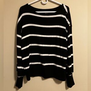 Sonoma Black and White Knit Top Womens Petite Large